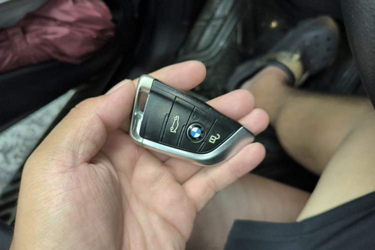 Used BMW X5 2014 xDrive35i Elegant Edition Vehicle Key
