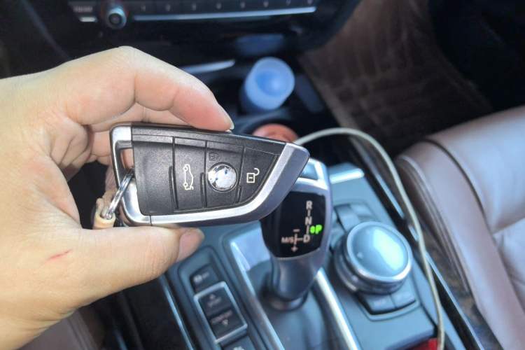 Used BMW X5 2014 xDrive35i Leading Model Vehicle Key