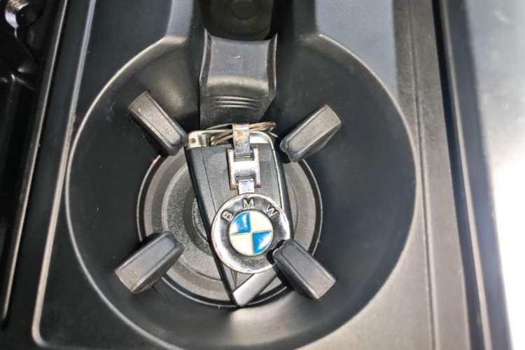 Used BMW X5 2014 xDrive35i Elegant Edition Vehicle Key