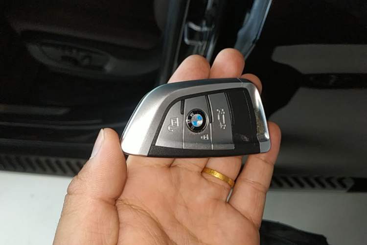 Used BMW X5 2014 xDrive35i Elegant Edition Vehicle Key