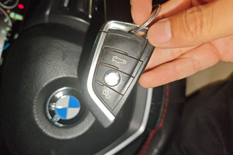 Used BMW X5 2014 xDrive35i Elegant Edition Vehicle Key