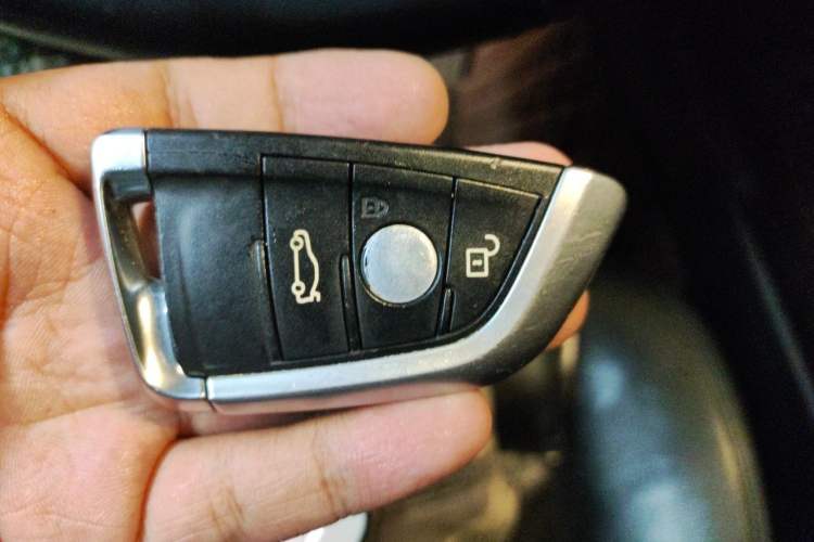 Used BMW X5 2014 xDrive35i Leading Model Vehicle Key