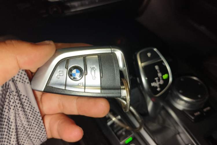 Used BMW X5 2014 xDrive35i Leading Model Vehicle Key