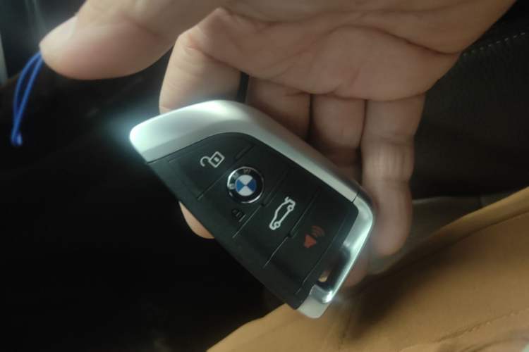 Used BMW X5 2014 xDrive35i Elegant Edition Vehicle Key
