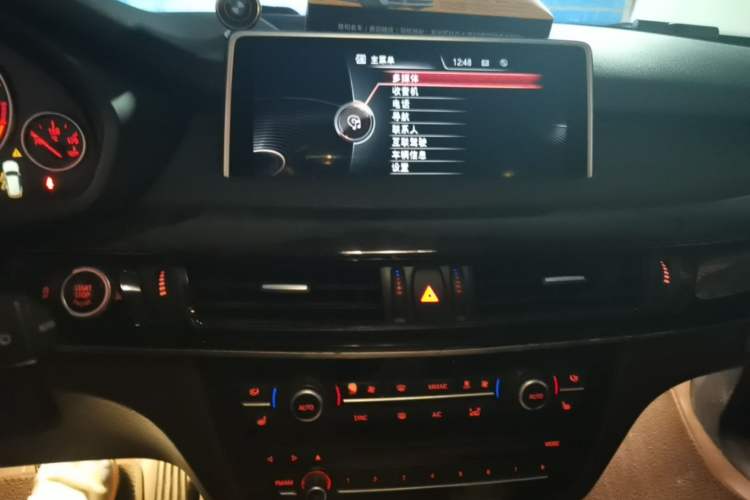 Used BMW X5 2014 xDrive35i Leading Model Audio And AC Panel