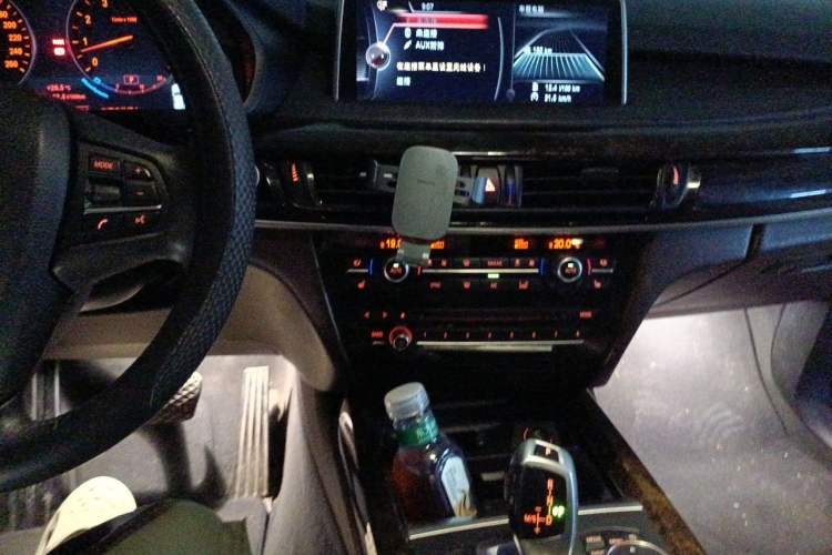 Used BMW X5 2014 xDrive35i Elegant Edition Audio And AC Panel