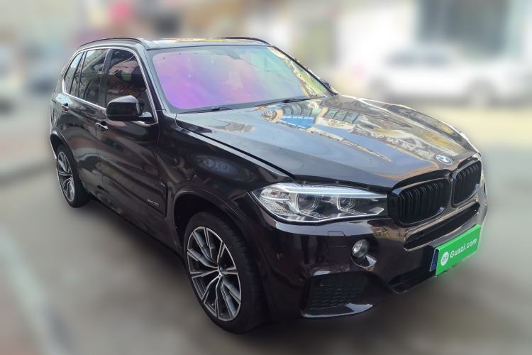 Used BMW X5 2014 xDrive35i Elegant Edition Front Right 45 Deg