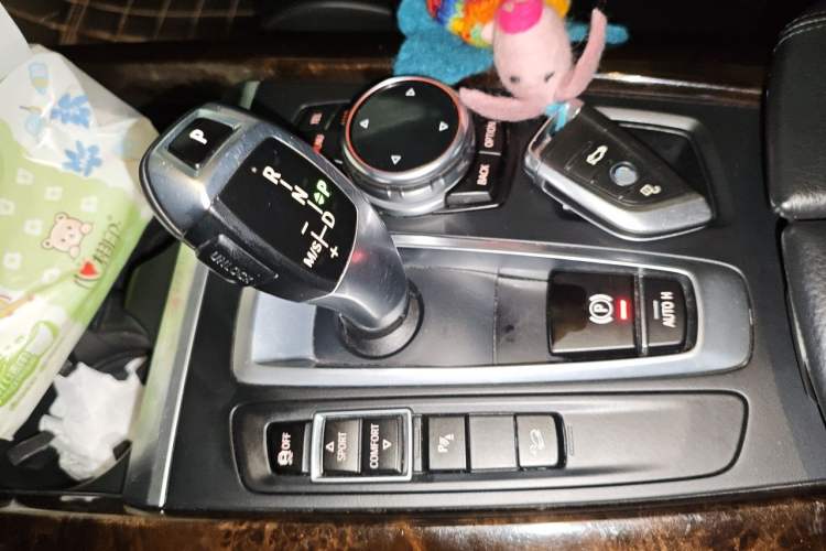 Used BMW X5 2014 xDrive35i Elegant Edition Gear Lever