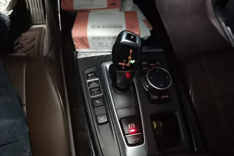 Used BMW X5 2014 xDrive35i Leading Model Gear Lever