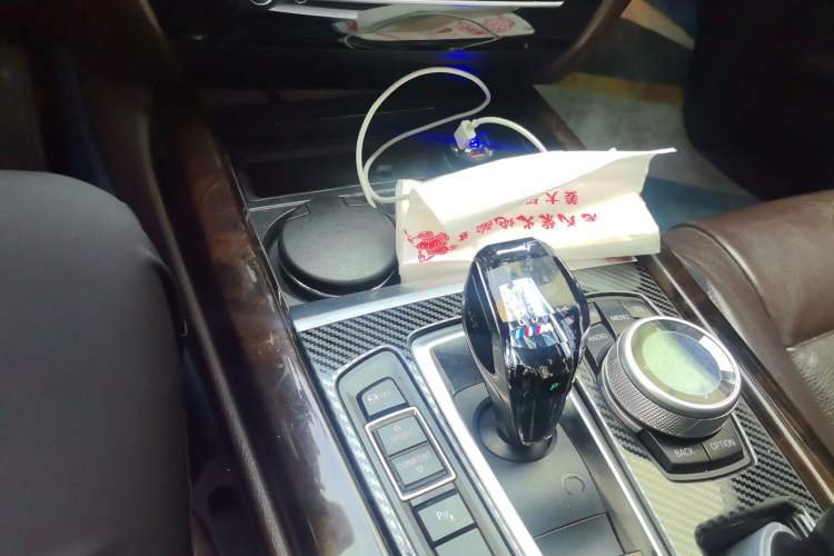 Used BMW X5 2014 xDrive35i Elegant Edition Gear Lever