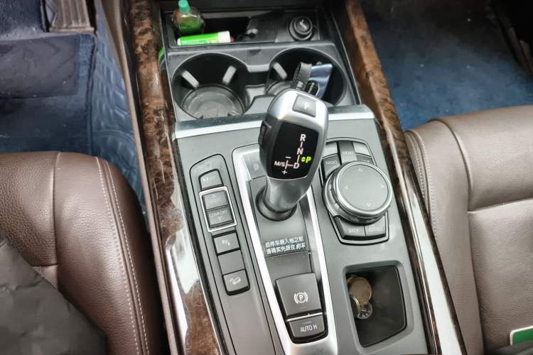 Used BMW X5 2014 xDrive35i Elegant Edition Gear Lever