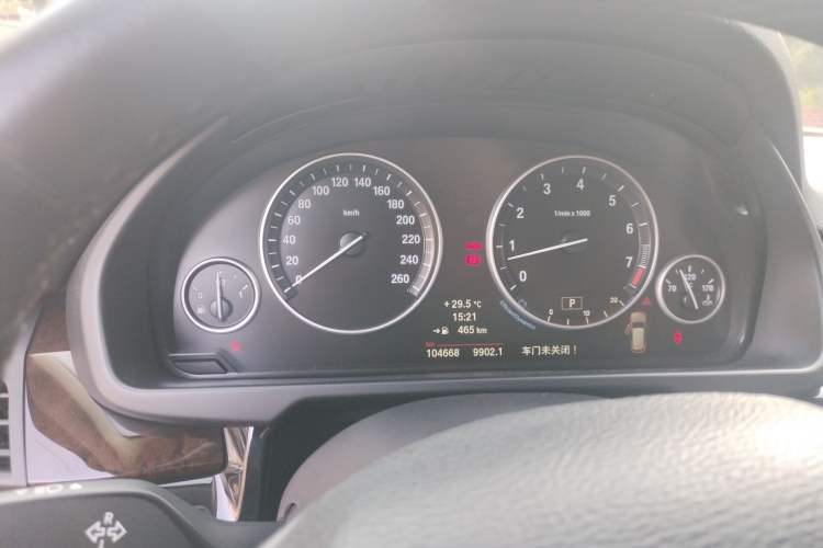 Used BMW X5 2014 xDrive35i Elegant Edition Instrument Cluster