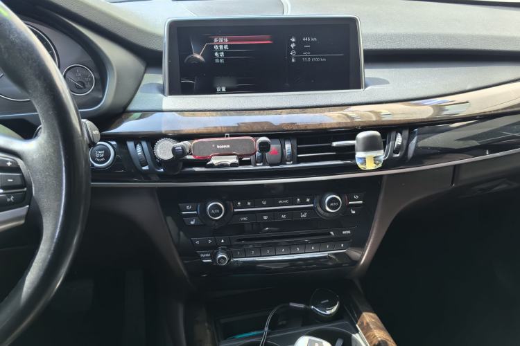 Used BMW X5 2014 xDrive35i Elegant Edition Interior 3