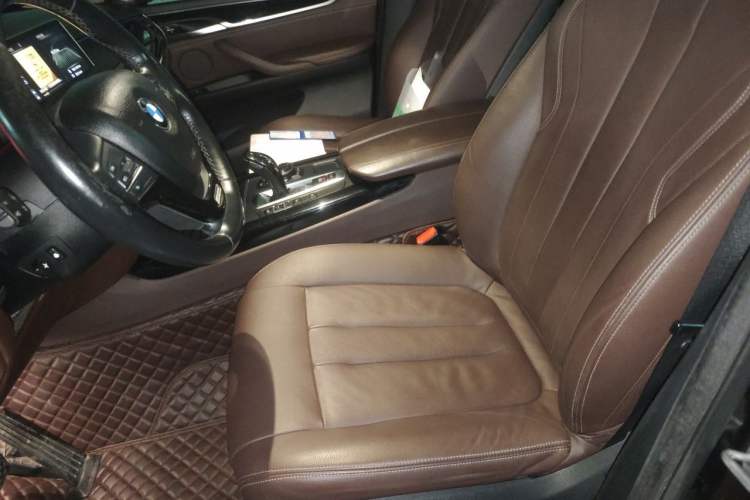 Used BMW X5 2014 xDrive35i Elegant Edition Left Front Seat