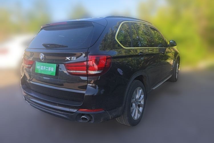 Used BMW X5 2014 xDrive35i Elegant Edition Rear Right 45 Deg