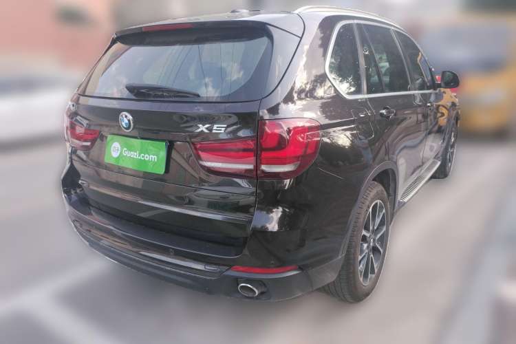 Used BMW X5 2014 xDrive35i Elegant Edition Rear Right 45 Deg