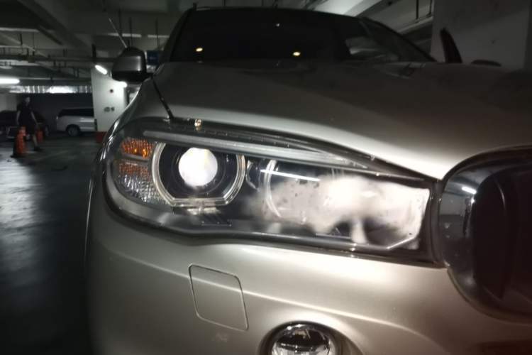 Used BMW X5 2014 xDrive35i Leading Model Right Front Headlight