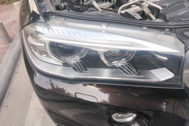 Used BMW X5 2014 xDrive35i Elegant Edition Right Front Headlight