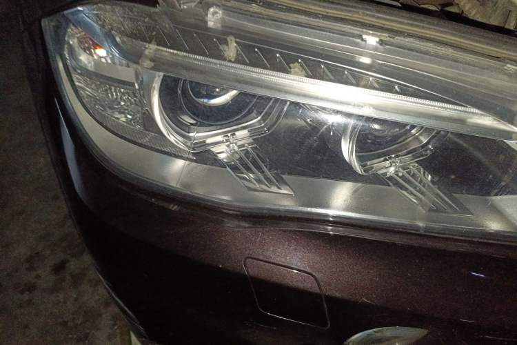 Used BMW X5 2014 xDrive35i Elegant Edition Right Front Headlight