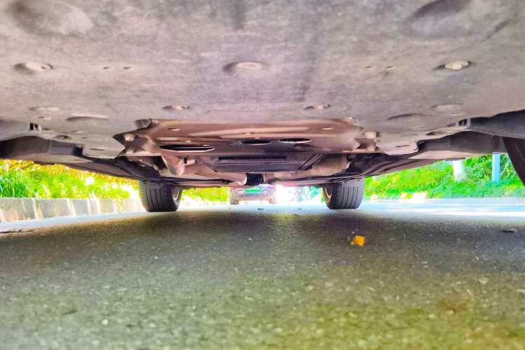 Used BMW X5 2014 xDrive35i Elegant Edition Chassis Front