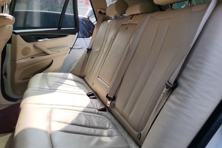 Used BMW X5 2014 xDrive35i Elegant Edition Interior 4