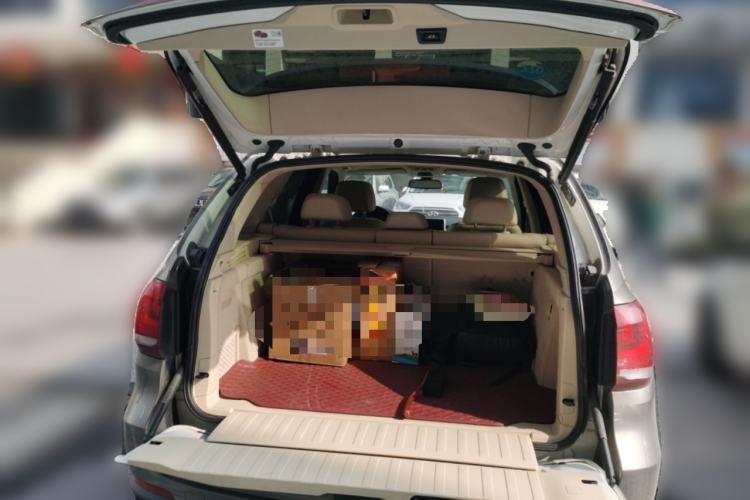 Used BMW X5 2014 xDrive35i Elegant Edition Trunk