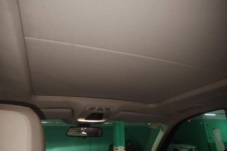 Used BMW X5 2014 xDrive35i Elegant Edition Headliner