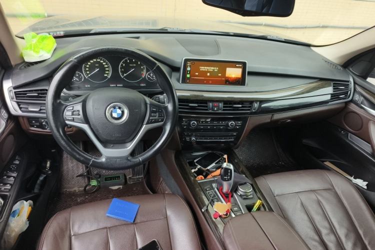 Used BMW X5 2014 xDrive35i Luxury Edition Center Console