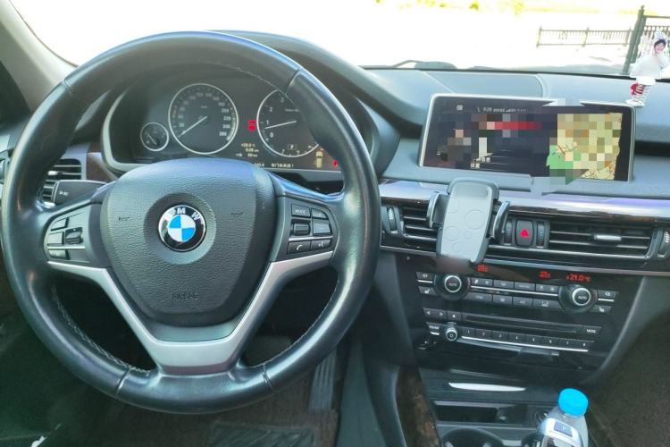 Used BMW X5 2014 xDrive35i Leading Model Center Console