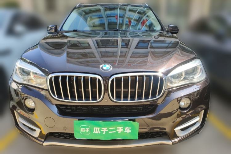 Used BMW X5  Front