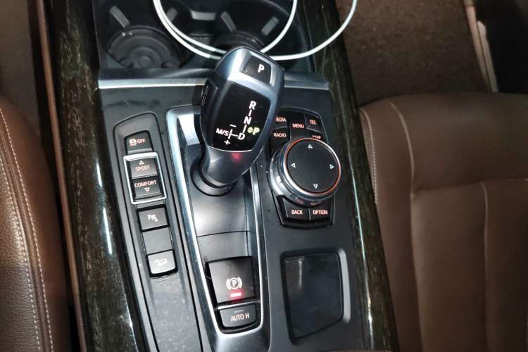 Used BMW X5 2014 xDrive35i Leading Model Gear Lever