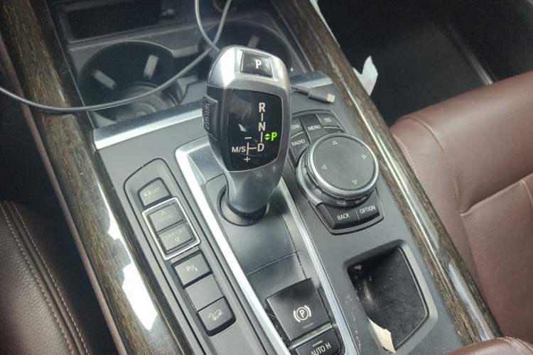 Used BMW X5 2014 xDrive35i Leading Model Gear Lever
