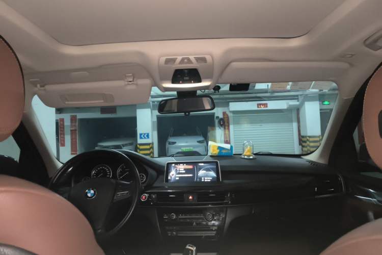 Used BMW X5 2014 xDrive35i Elegant Edition Headliner