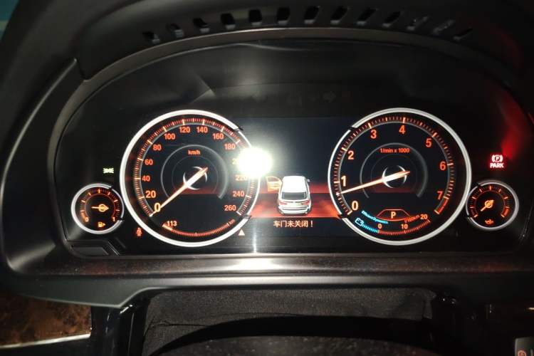 Used BMW X5 2014 xDrive35i Elegant Edition Instrument Cluster