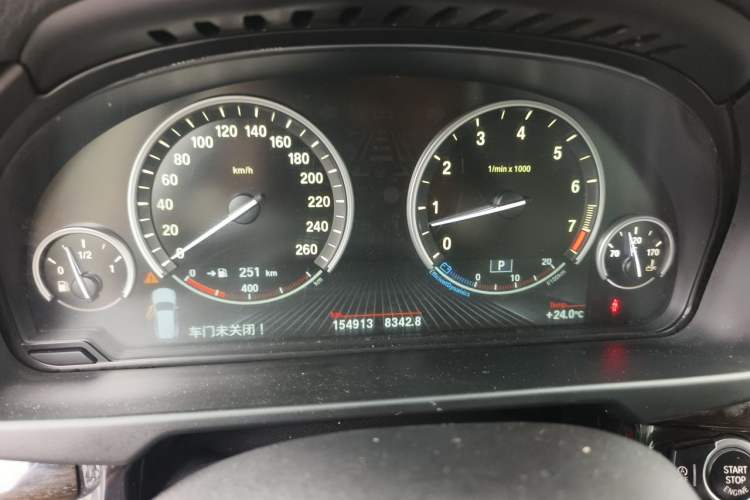 Used BMW X5 2014 xDrive35i Luxury Edition Instrument Cluster