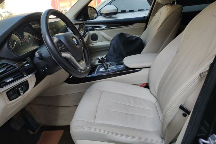 Used BMW X5  Left Front Seat