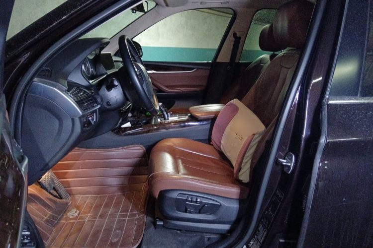 Used BMW X5 2014 xDrive35i Elegant Edition Left Front Seat