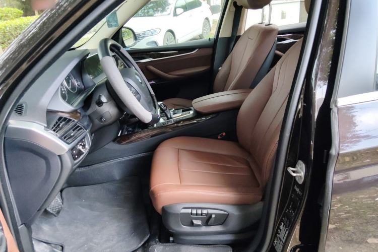 Used BMW X5 2014 xDrive35i Elegant Edition Left Front Seat