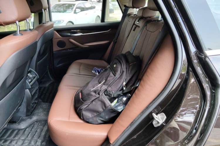 Used BMW X5 2014 xDrive35i Elegant Edition Left Rear Seat