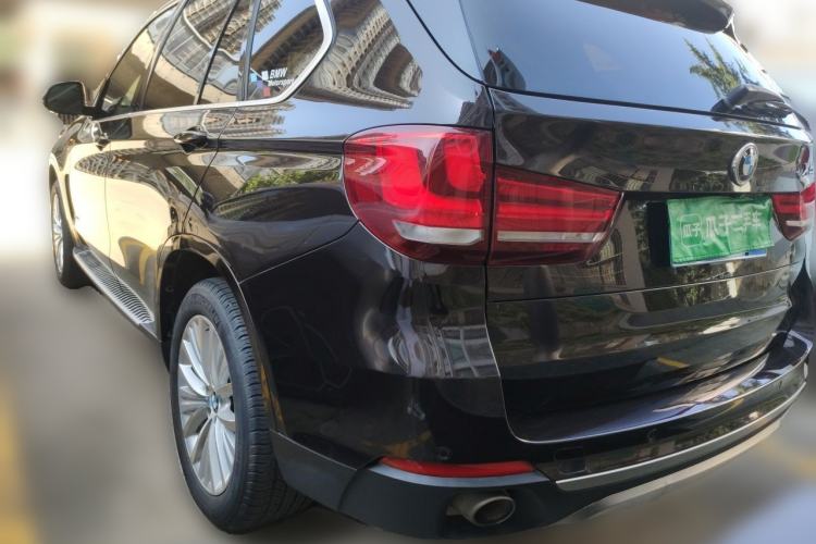 Used BMW X5  Rear Left 45 Deg
