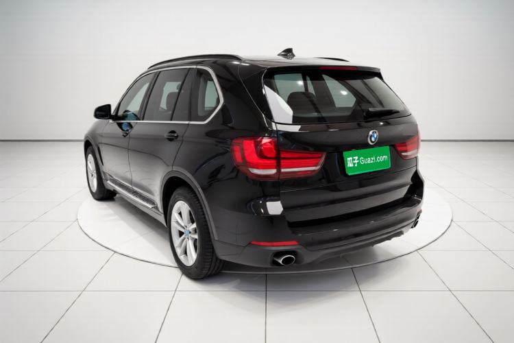 Used BMW X5 2014 xDrive35i Elegant Edition Rear Left 45 Deg