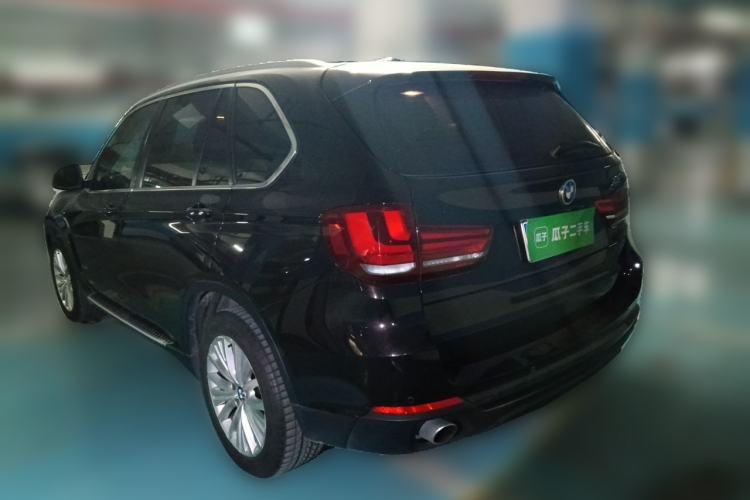 Used BMW X5 2014 xDrive35i Leading Model Rear Left 45 Deg