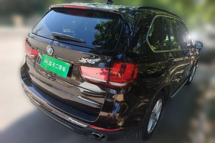 Used BMW X5 2014 xDrive35i Elegant Edition Rear Right 45 Deg