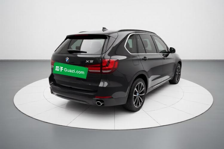 Used BMW X5 2014 xDrive35i Elegant Edition Rear Right 45 Deg