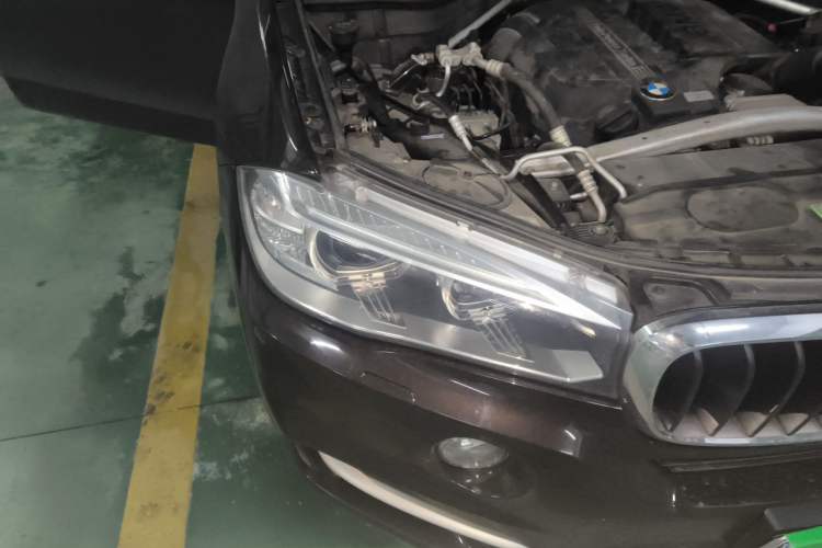Used BMW X5 2014 xDrive35i Elegant Edition Right Front Headlight