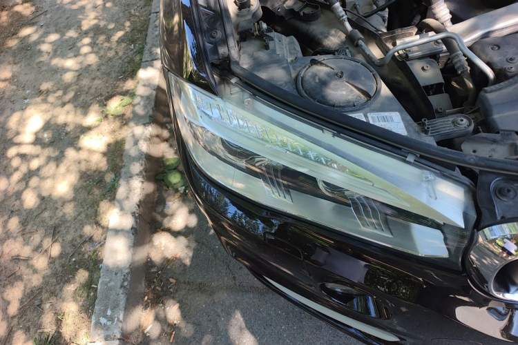 Used BMW X5 2014 xDrive35i Elegant Edition Right Front Headlight