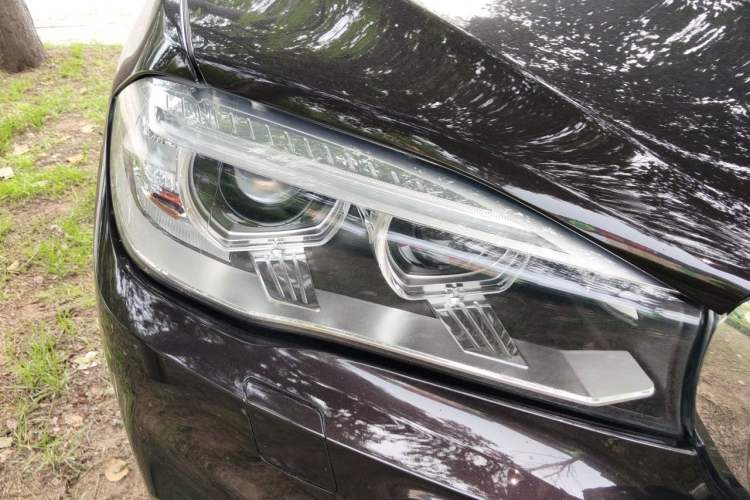Used BMW X5 2014 xDrive35i Elegant Edition Right Front Headlight