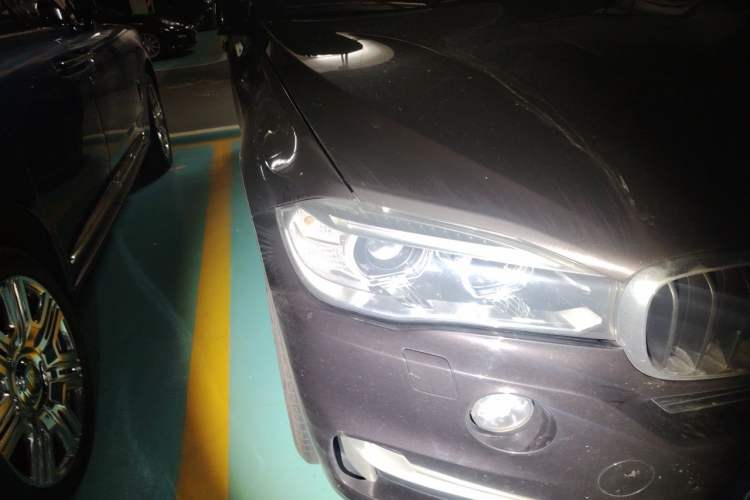 Used BMW X5 2014 xDrive35i Elegant Edition Right Front Headlight
