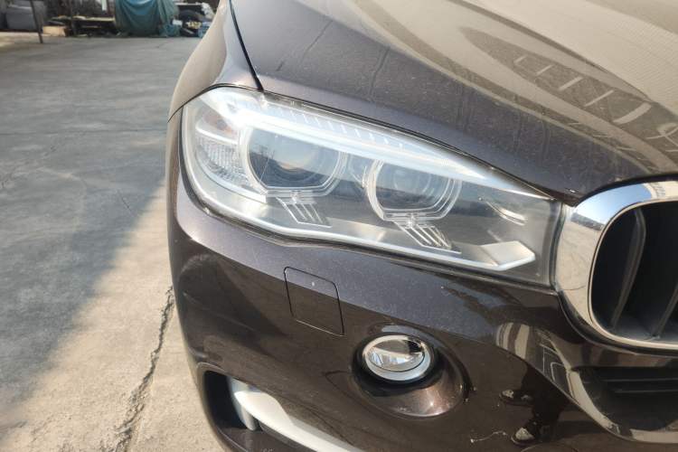 Used BMW X5 2014 xDrive35i Luxury Edition Right Front Headlight