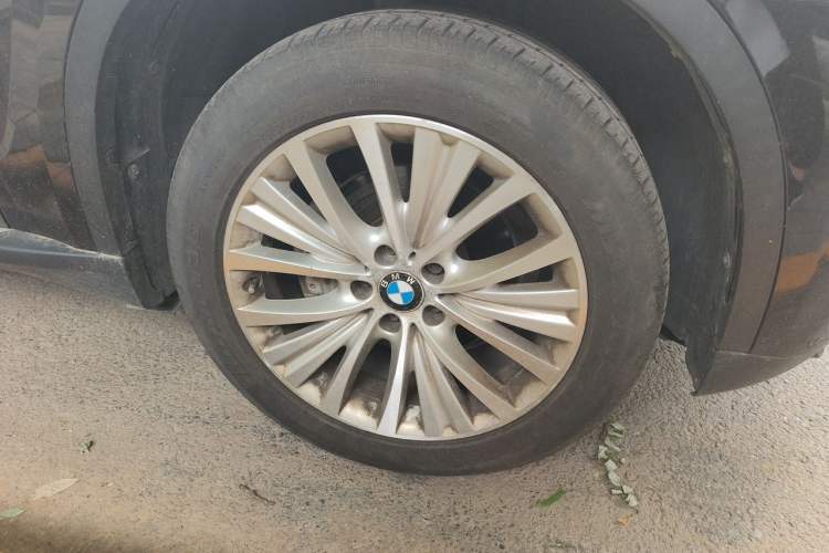 Used BMW X5 2014 xDrive35i Leading Model Right Front Wheel Hub